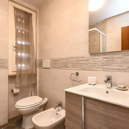 Apartment Holiday Sirmione Apartments *