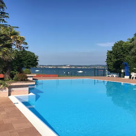 Lejlighed Holiday Sirmione Apartments *