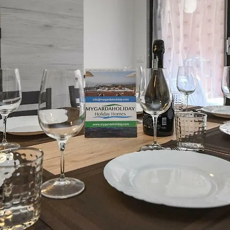 Lejlighed Holiday Sirmione Apartments